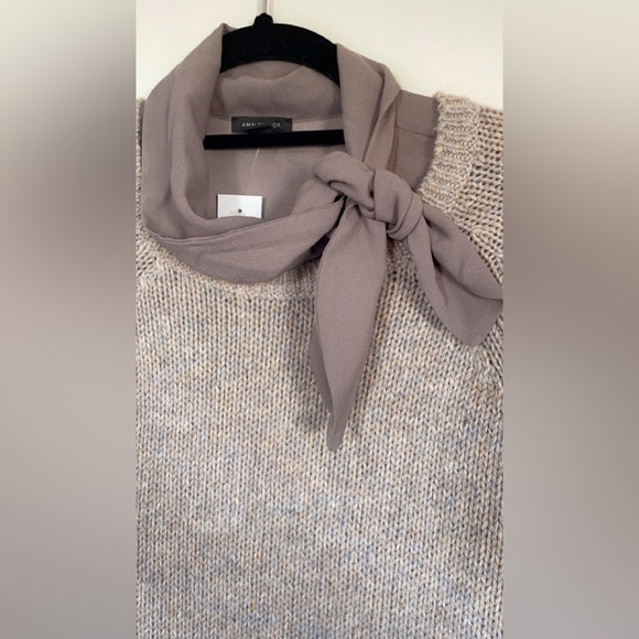 Banana Republic and Ann Taylor top set - Picture 3 of 6